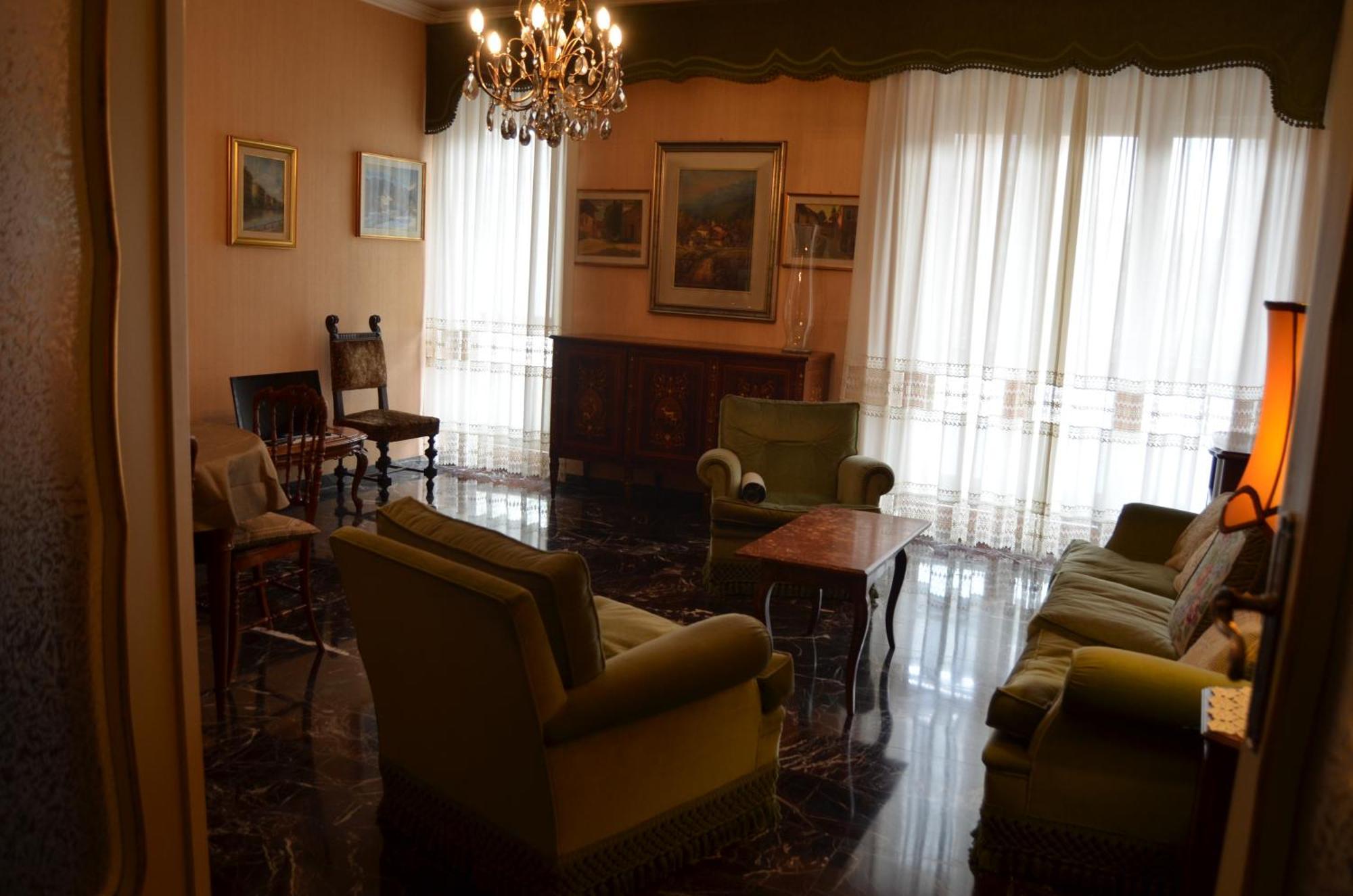 Eleganza Vicino Al Centro Di Torino Lägenhet Exteriör bild